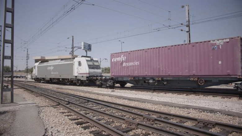 ep archivo tren de renfe mercancias 20230112120203 ep archivo tren de renfe mercancias 20230112120203
