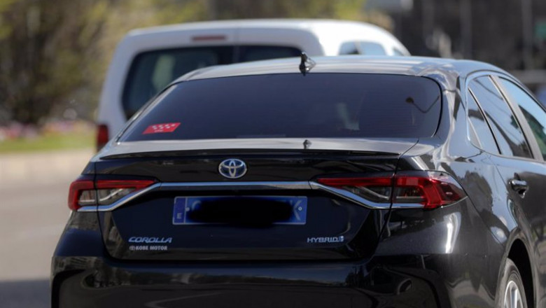 Archivo - Un coche VTC circula por una calle, en Madrid (España) a 5 de marzo de 2020. | Jesús Hellín - Europa Press - Archivo ep archivo un coche vtc circula por una calle en madrid espana a 5 de marzo de 2020