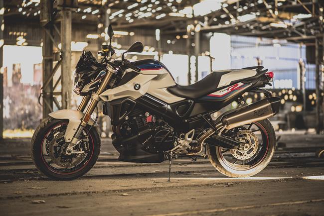 BMW F 800 R Akrapovic | BMW MOTORRAD ep bmw f 800 r akrapovic