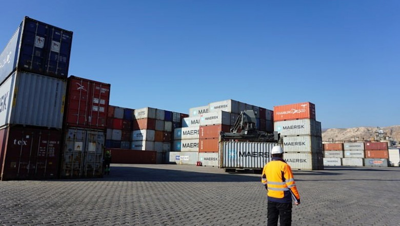Contenedores de mercancías en el Puerto de Almería | APA - Archivo ep contenedores de mercancias en el puerto de almeria