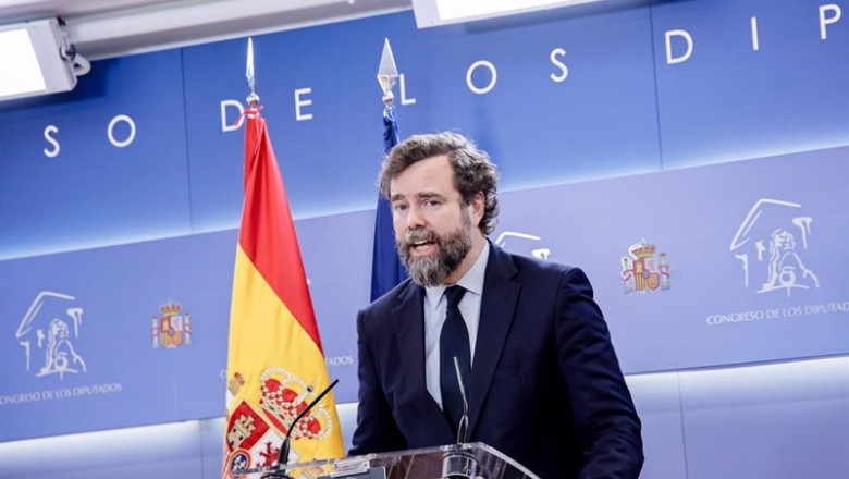 ep el portavoz de vox en el congreso ivan espinosa de los monteros durante una rueda de prensa en el ep el portavoz de vox en el congreso ivan espinosa de los monteros durante una rueda de prensa en el