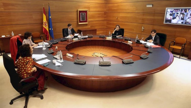 ep el presidente del gobierno pedro sanchez preside el consejo de ministros extraordinario del