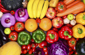 ep frutas y verduras en un mercado