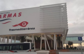 ep imagen de la nueva terminal de pasajeros y carga rodada de naviera armas trasmediterranea en el