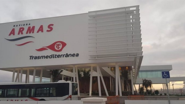 ep imagen de la nueva terminal de pasajeros y carga rodada de naviera armas trasmediterranea en el