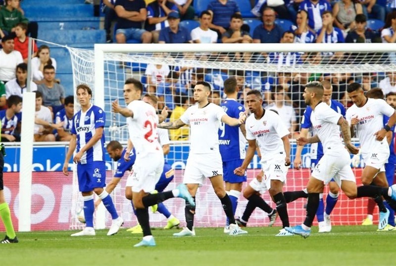 ep los jugadores del sevilla fc celebran su gol en vitoria