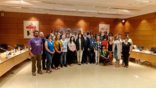 ep montonreuneasociacionesdefensaderechola salud