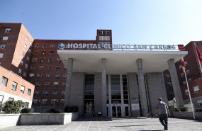 ep puerta principal del hospital clinico san carlos de madrid