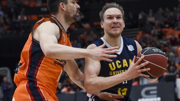 ep rafa martinez valencia basket y brad oleson ucam murcia