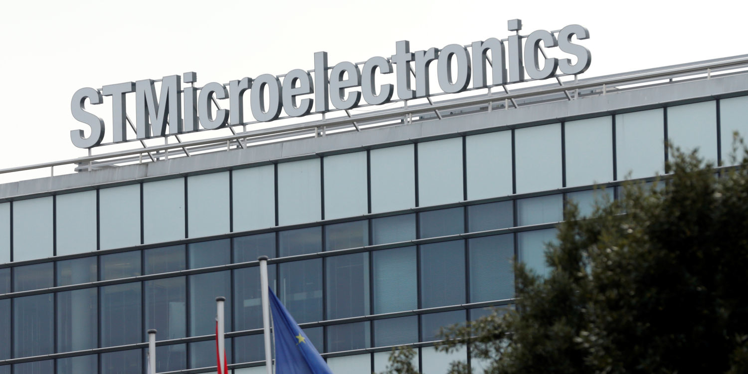 le logo stmicroelectronics 