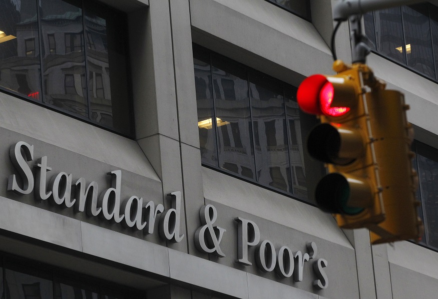 S&P augura una recesión más profunda en la Eurozona por la desescalada gradual