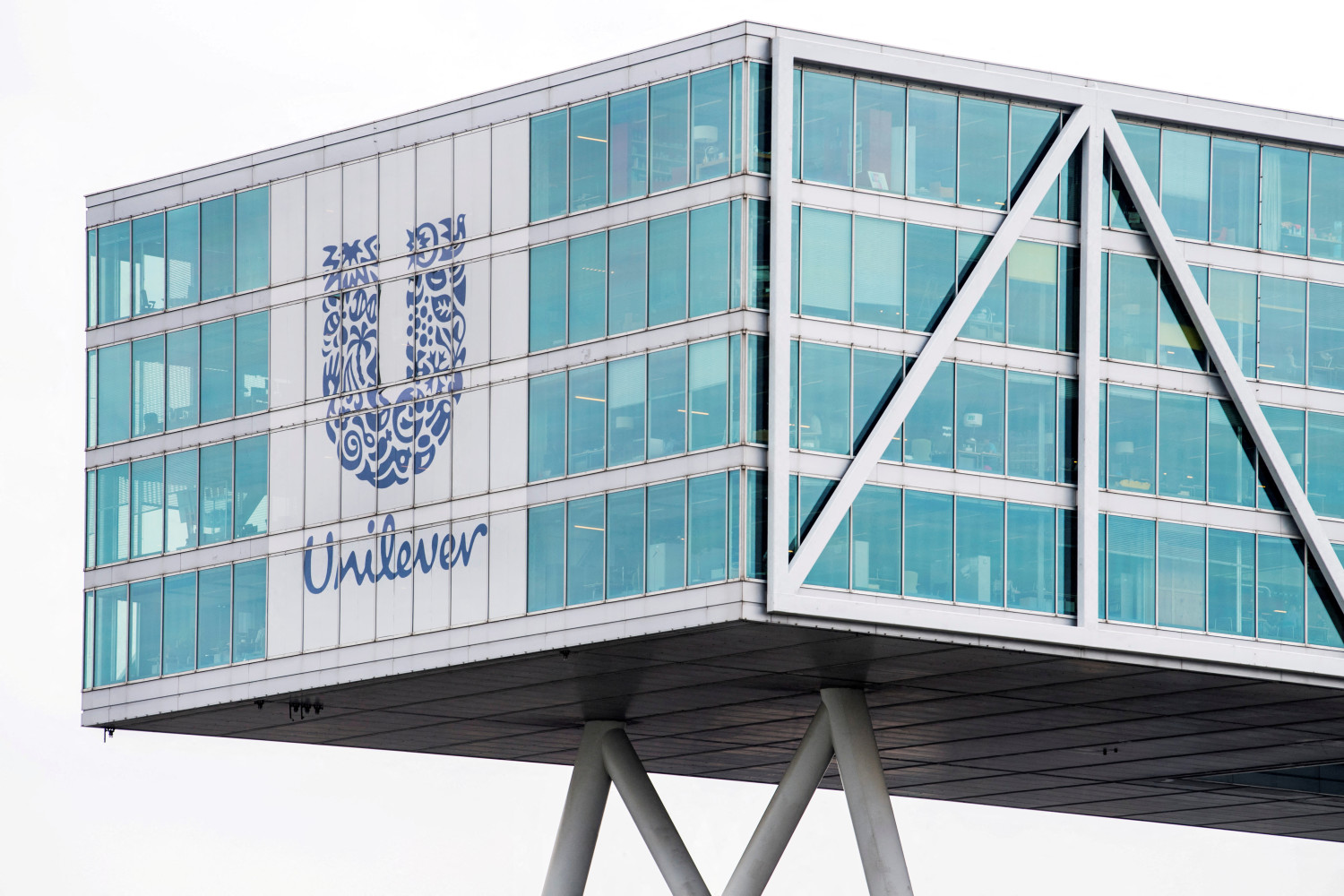 unilever redit son interet pour les produits grand public de gsk 20231218132021 