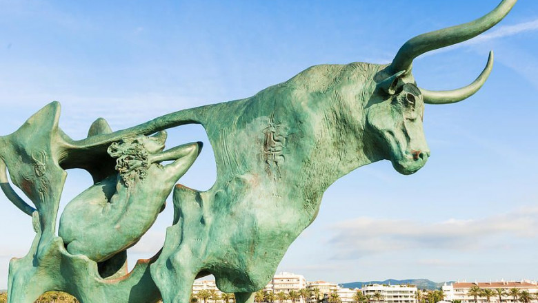 1644486039 1 pasifae sculpture by oscar estruga vilanova i la geltru marek poplawski