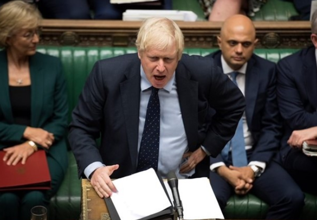 El Parlamento aprueba el plan de Johnson para impedir ampliar la transición del Brexit