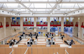 ep archivo   interior de las oficinas de la administracion de la agencia tributaria