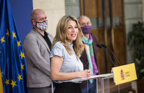 ep archivo   la vicepresidenta segunda del gobierno y ministra de trabajo yolanda diaz con los