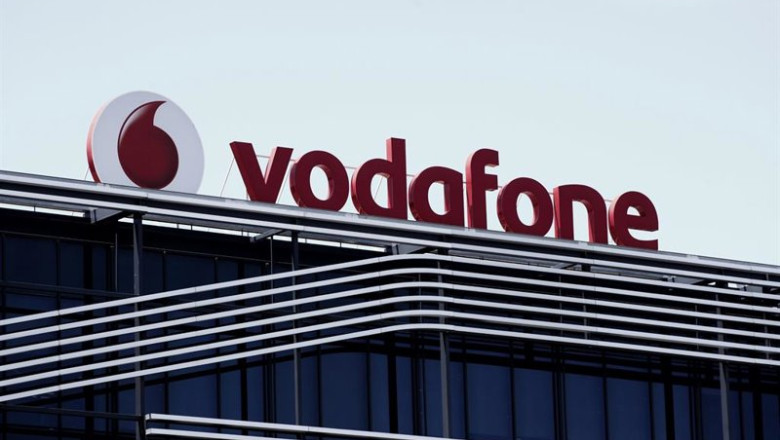 Archivo - Logo de Vodafone en el edificio de la compañía en Madrid | Eduardo Parra - Europa Press - Archivo ep archivo logo de vodafone en el edificio de la compania en madrid