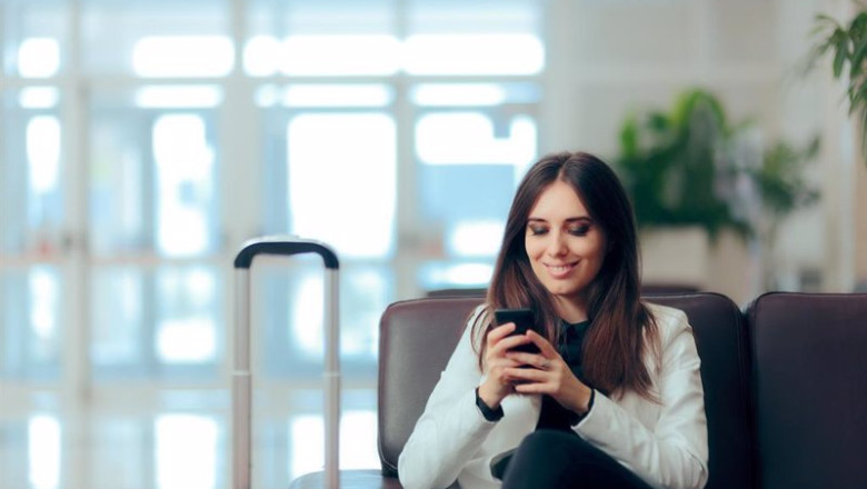 ep archivo mujer haciendo uso de su telefono movil ep archivo mujer haciendo uso de su telefono movil