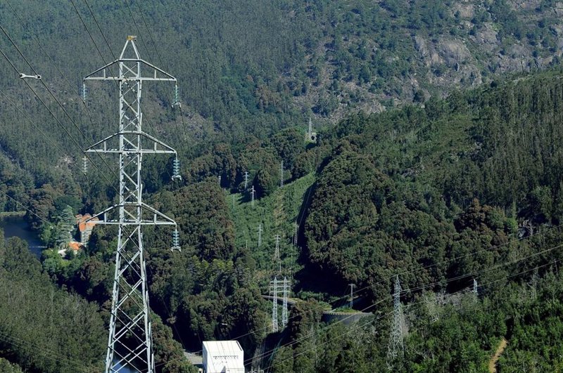 M&G cree que ha llegado el momento de la inversión en la «humilde» red eléctrica