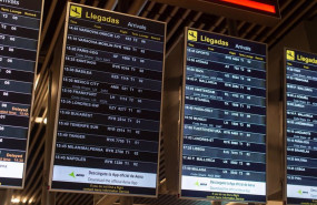 ep archivo   panel de llegadas en la terminal 1 del aeropuerto adolfo suarez madrid barajas en