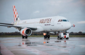 ep avion de la compania volotea