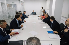 ep el ministro de industria y turismo jordi hereu y la secretaria de estado de industria rebeca