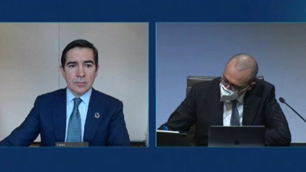 ep el presidente de bbva carlos torres izq y el consejero delegado onur gen dcha en la presentacion ep el presidente de bbva carlos torres izq y el consejero delegado onur gen dcha en la presentacion