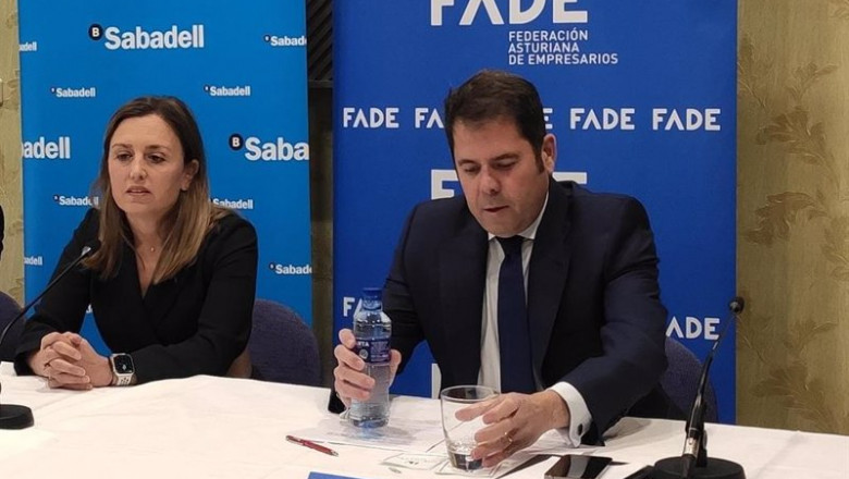 El presidente de la Confederación Española de la Pequeña y Mediana Empresa (Cepyme), Gerardo Cuerva, junto a la presidenta de FADE, María Calvo. | EUROPA PRESS ep el presidente de la confederacion espanola de la pequena y mediana empresa cepyme gerardo cuerva 20220420122904