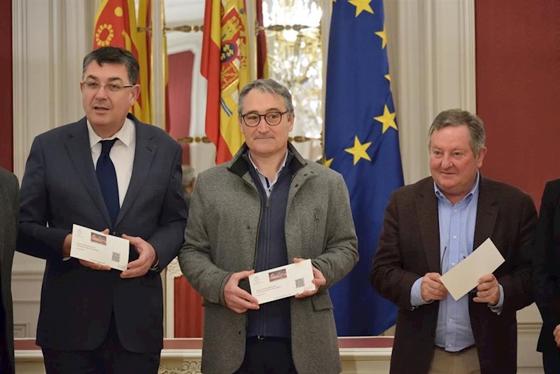 ep entrega en les corts del informe de fiscalizacion de la cuenta general de 2018 de la generalitat