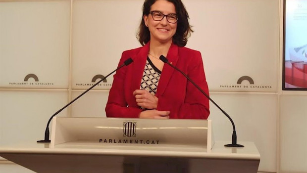 ep eva granados psc en rueda de prensa en el parlament