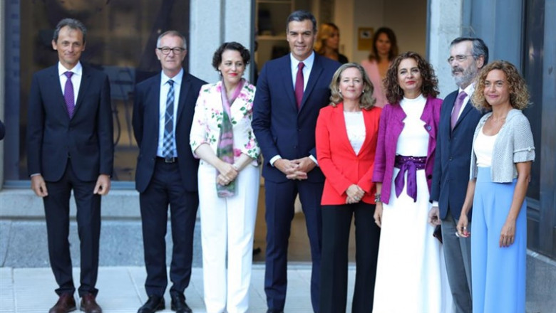 ep i-d el ministro en funciones de ciencia innovacion y universidades pedro duque el de cultura y