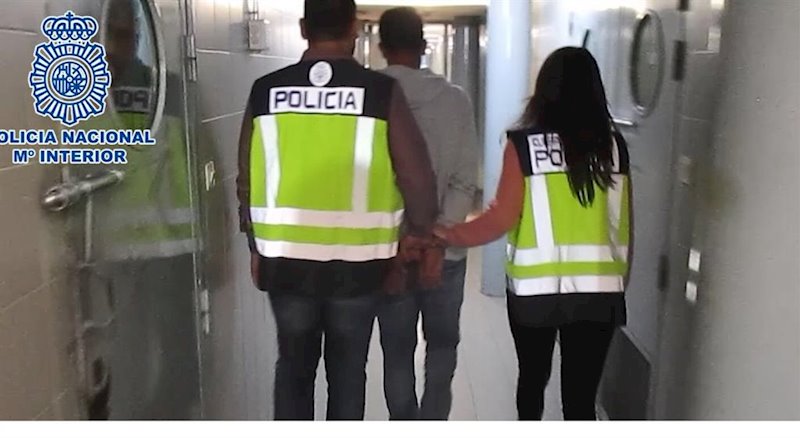 ep imagen de la detencion de un hombre por raptar a su pareja en tetuan
