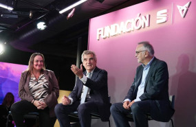 ep la de la fundacion seat cupra patricia such el director del hospital clinic josep maria campistol