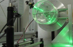 ep laboratorio de optica de la uned con el que se probo y puso en practica el mecanismo implementado