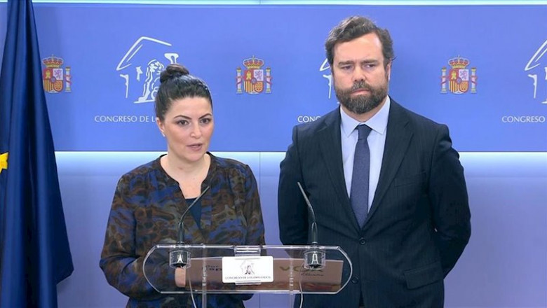 ep macarena olona e ivan espinosa de los monteros en el congreso de los diputados