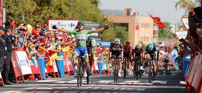 Matteo Trentin se impone al sprint | PHOTO GOMEZ SPORT ep matteo trentinimponesprint