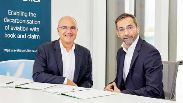 ep moeve primer proveedor externo de combustible de aviacion sostenible que se une a avelia shell