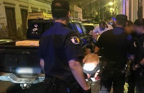 ep np imagenpolicia local detieneun hombreamujerun episodio