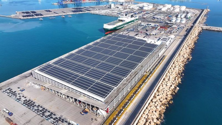 ep planta solar fotovoltaica construida por lantania en el puerto de valencia ep planta solar fotovoltaica construida por lantania en el puerto de valencia