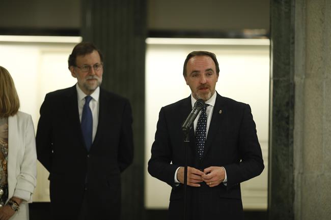 ep rajoy firmacongresoacuerdojavier esparzapresupuestos