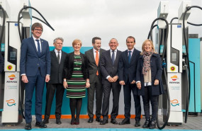 ep repsol inaugura en alavaprimer puntorecarga ultra-rapidala peninsula