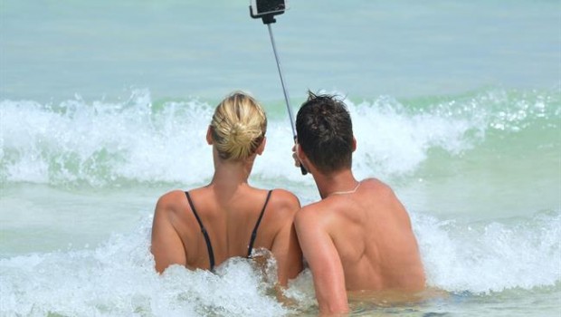 ep selfiela playa