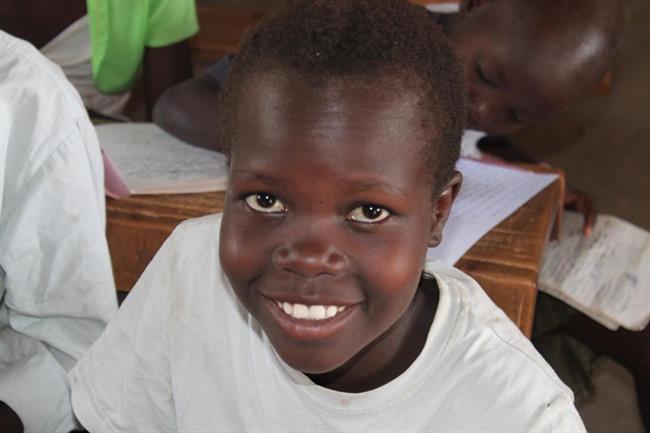 Stella Aragae, una joven huérfana de Lokitaung (Turkana, Kenia) | SAINT PATRICK’S NOMADIC GIRLS CENTRE DE LOKITAUNG ep stella aragae una joven huerfanalokitaung turkana kenia