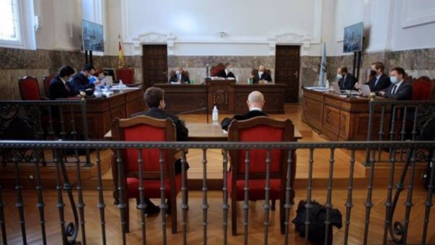 ep vista por las medidas cautelares para pedir la paralizacion temporal del ere en la fabrica de
