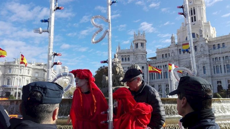 ep accion en cibeles de extinction rebellion en el marco de la cop25