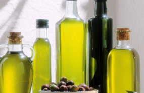 ep archivo   botellas con aceite de oliva