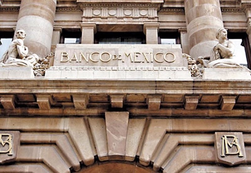 El banco central de México sorprende y sube los tipos de interés