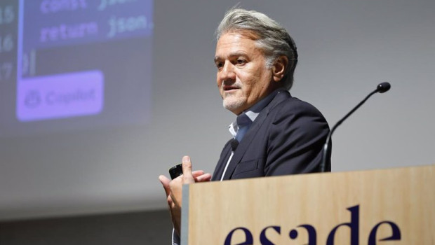 ep archivo   el presidente de microsoft espana alberto granados en un foro organizado por esade