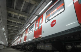 ep archivo   un tren durante una visita a los tuneles de lavado y al espacio de limpieza de