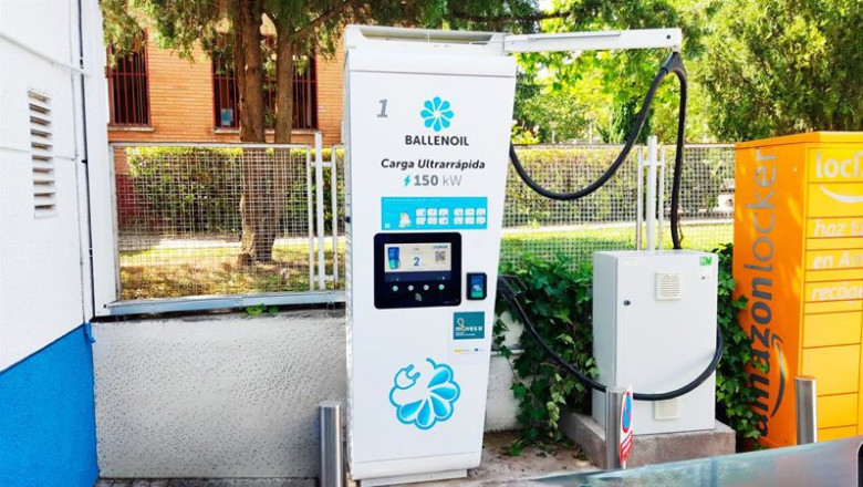 ep ballenoil lanza su propia red de recarga electrica